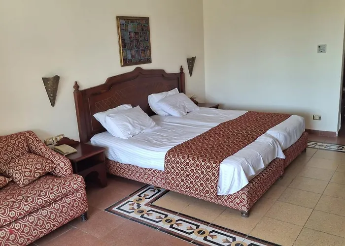 Private Prestige Harem Luxury *
